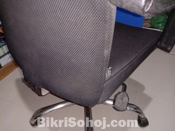 otobi moving chair